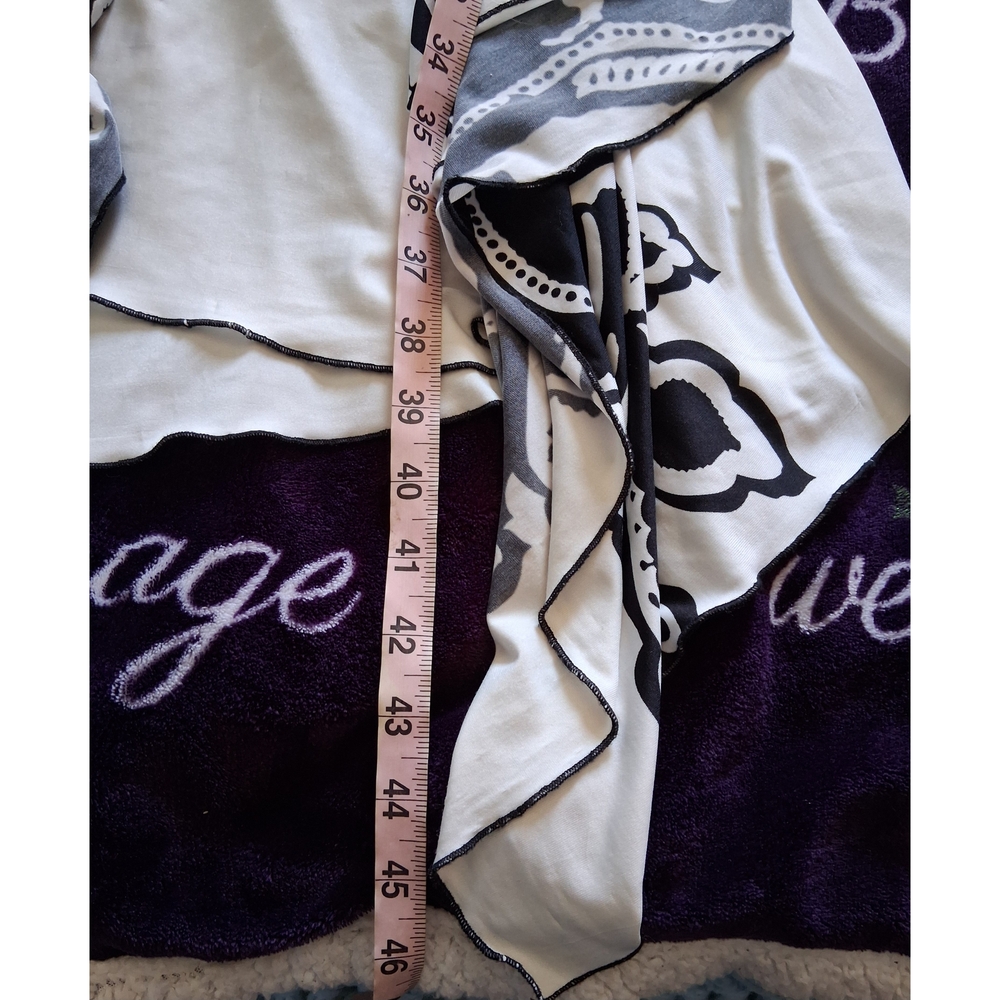 Vintage Black and White Paisley Maxi Dress - Picture 5 of 8